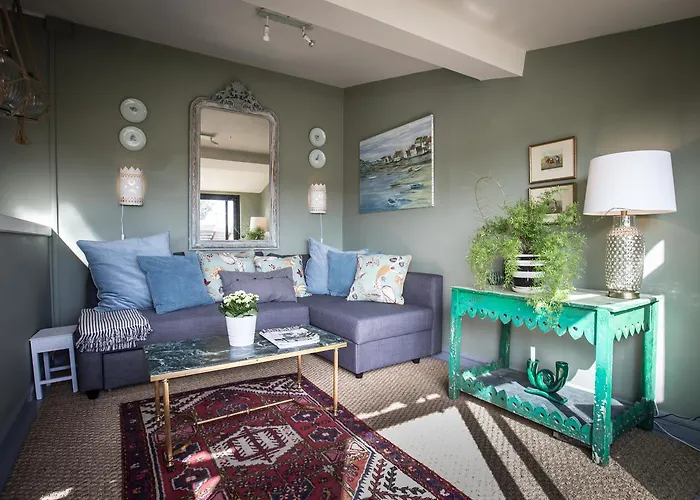 Maison 1888 Hotel 4*